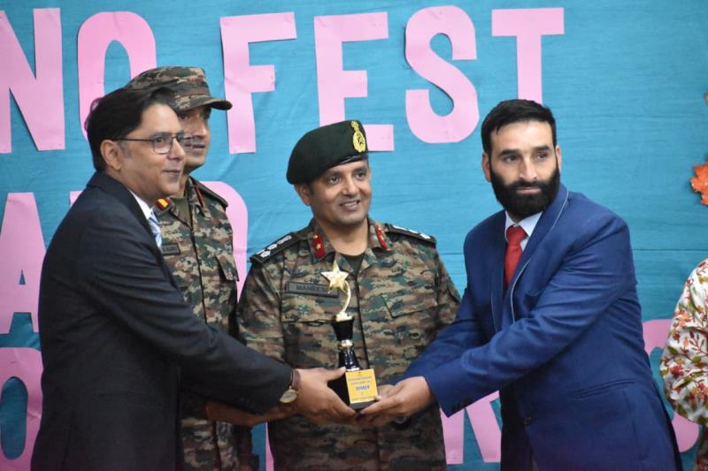 EDUCATIONAL ROCKSTAR ACHIEVERS AWARD 2025: (PRIMARY & ELEMENTARY CAT) SECOND PRIZE FEROZ AHMAD TANTRAY