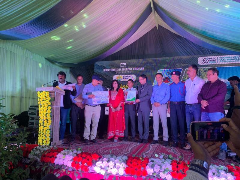 PAINTINGCOMPETITION: FIRST PRIZE - MIR WAJAHAT UL ISLAM