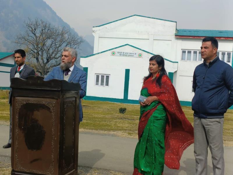Dr. Syed Abdul Majid Shah and Dr. Tariq Marghoob two eminent names in the field of Education visited AGPS Pahalgam on 5th November 2022.